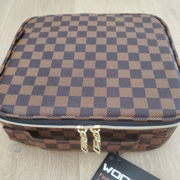 Makeup bag hard case NEW - Picture 2 of 7